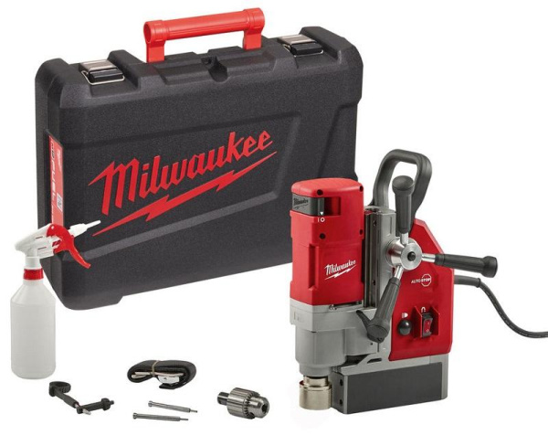 Дрель на магнитной станине Milwaukee MDE 41