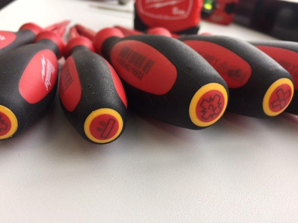 Набор отверток изолированых Milwaukee VDE №1 (5шт) , шт