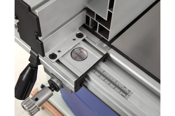 Станок ленточнопильный BELMASH WBS-410/380 S136A в Москве