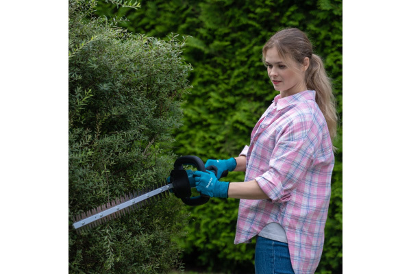 Кусторез аккумуляторный Makita DUH606RT в Москве