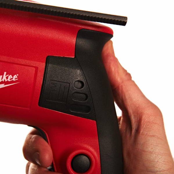 Безударная дрель Milwaukee DE 13 RP 4933409194