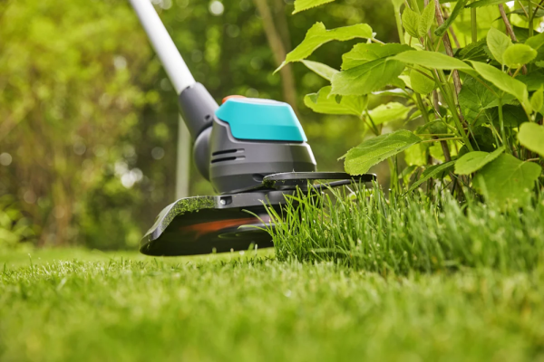 Аккумуляторный триммер GARDENA EasyCut Li-18/23 09876-55.000.00 в Москве