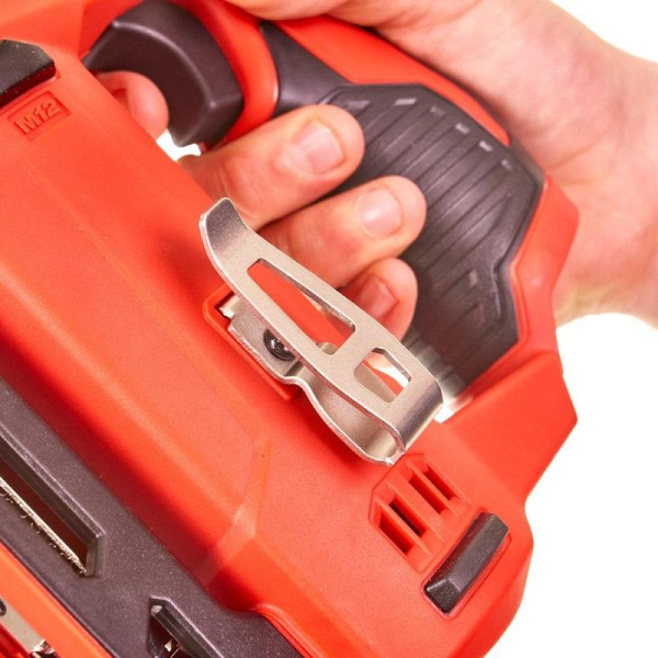 Аккумуляторный степлер субкомпактный Milwaukee M12 BST-202X