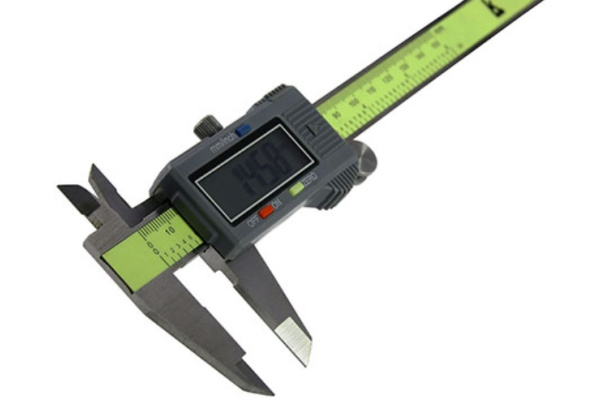 Штангенциркуль электронный с глубиномером Калиброн ШЦЦ-1-150 шаг 0,01  70465 в Екатеринбурге 