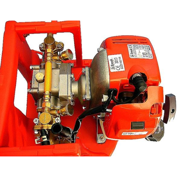 Бензиновый опрыскиватель Oleo-Mac SP 126  5601-9011Е1 в Москве